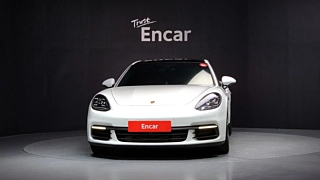 PORSCHE PANAMERA 971 2018