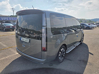 HYUNDAI STARIA 2021