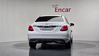 MERCEDES BENZ C-CLASS W205 2020