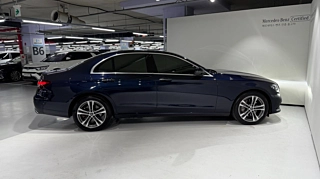 MERCEDES BENZ E-CLASS W213 2022