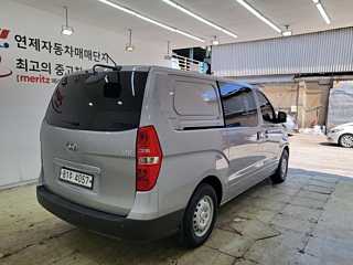 HYUNDAI STAREX GRAND 2020