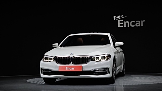 BMW 5-SERIES G30 2018