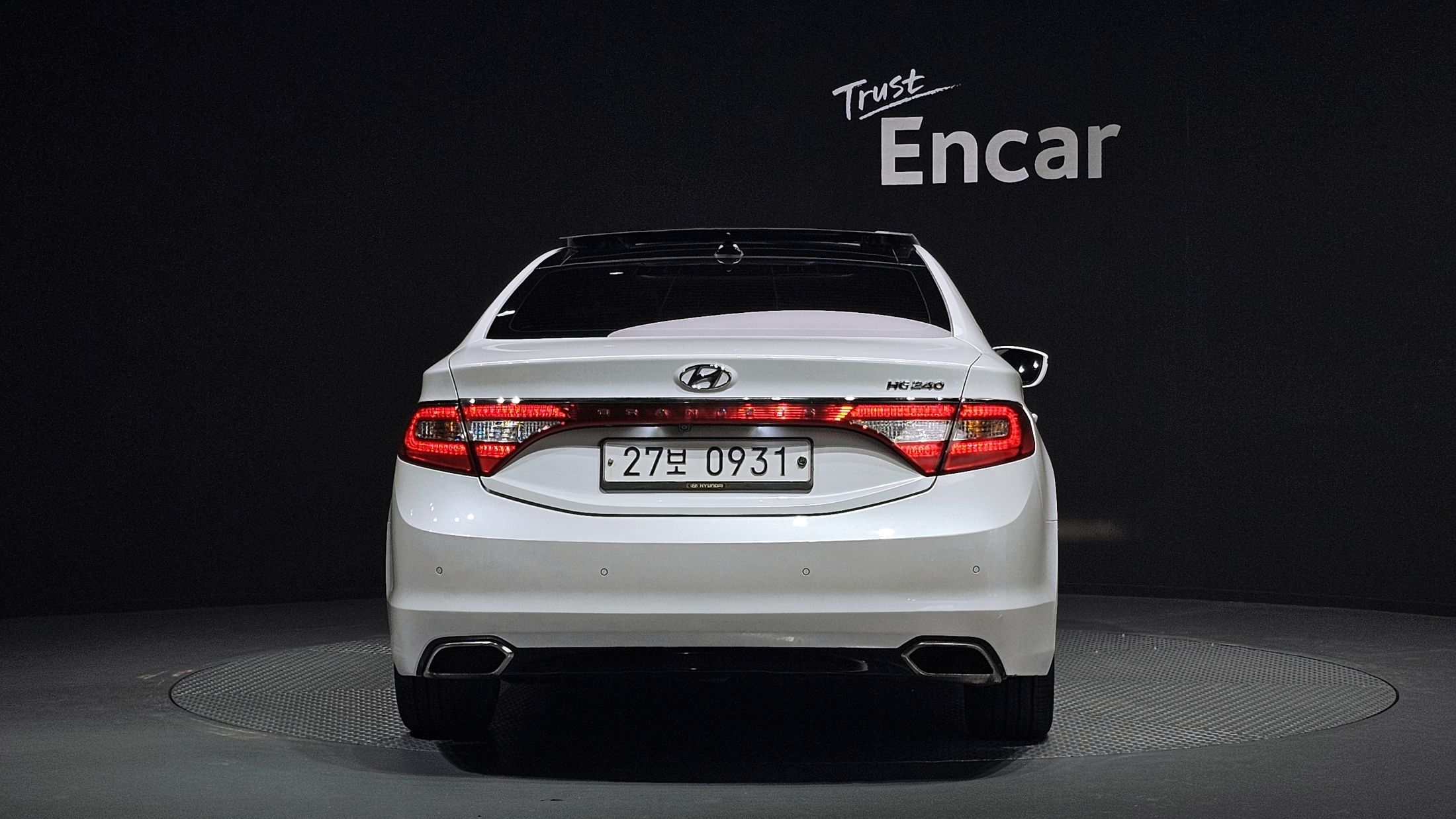 HYUNDAI GRANDEUR HG 2016