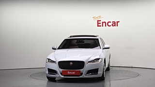 JAGUAR XF X260 2016