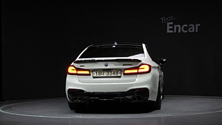 BMW 5-SERIES G30 2017