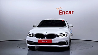 BMW 5-SERIES G30 2019