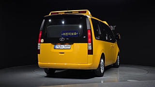 HYUNDAI STARIA 2023