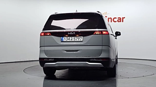 KIA CARNIVAL 2023