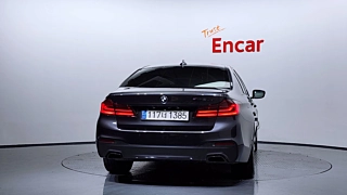 BMW 5-SERIES G30 2019