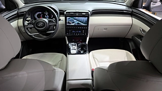 HYUNDAI TUCSON NX4 2021