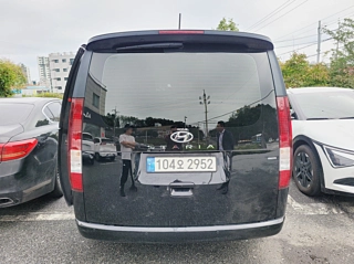 HYUNDAI STARIA 2022