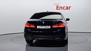 BMW 5-SERIES G30 2018