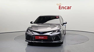 TOYOTA CAMRY XV70 2023