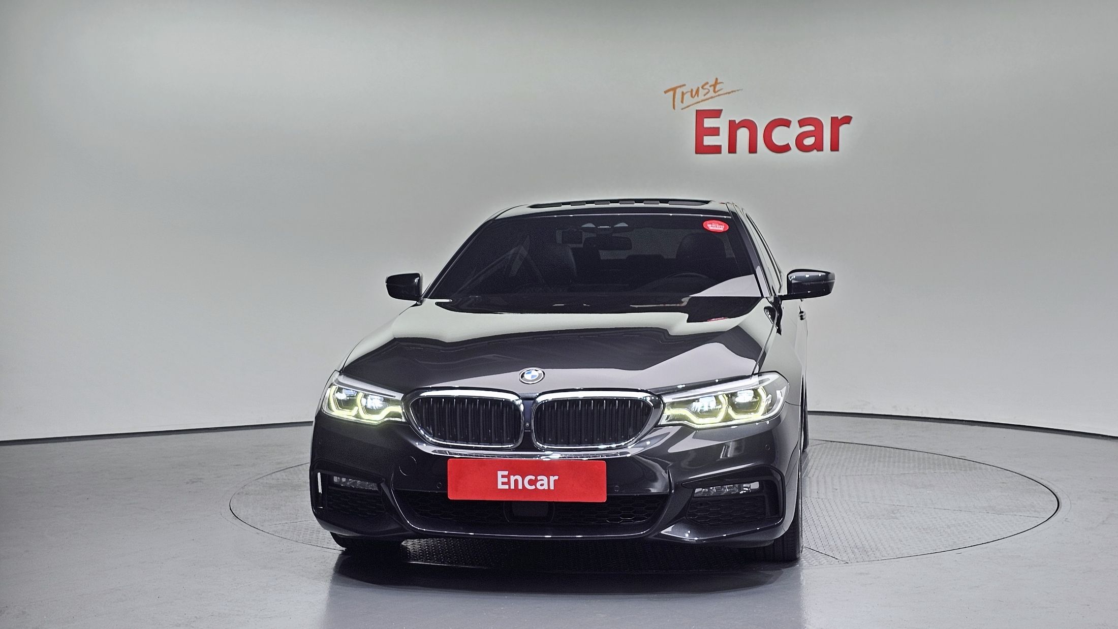 BMW 5-SERIES G30 2017