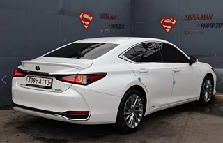 LEXUS ES300H 2021
