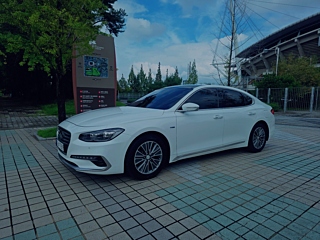 HYUNDAI GRANDEUR IG HYBRID 2018