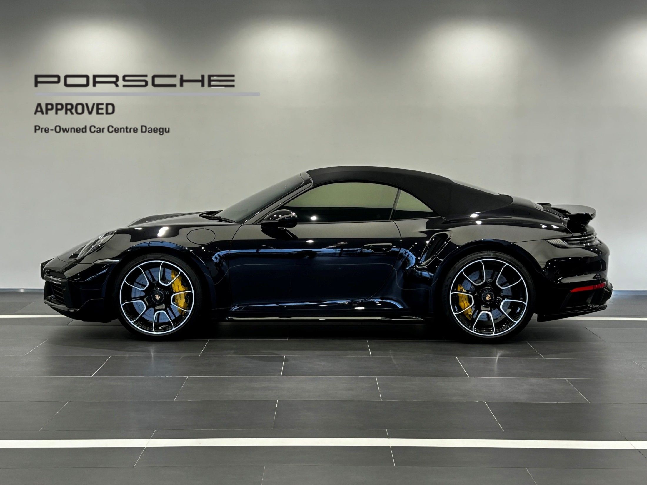 PORSCHE 911 992 2023