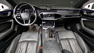 AUDI A7 4K 2021