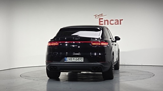 PORSCHE CAYENNE PO536 2021