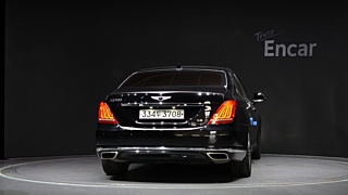 GENESIS EQ900 2016
