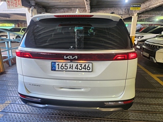 KIA CARNIVAL 2021