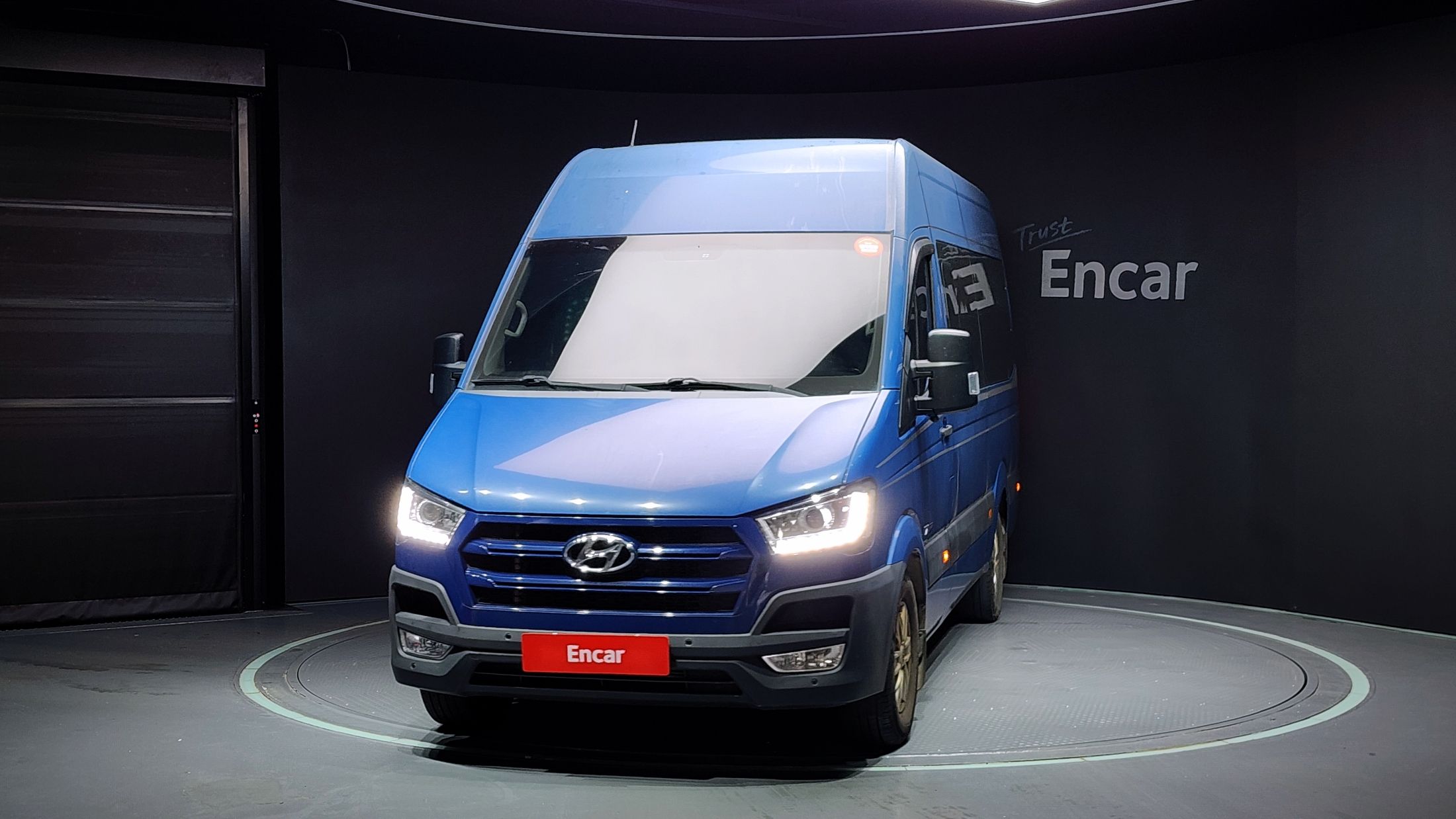 HYUNDAI SOLATI 2018