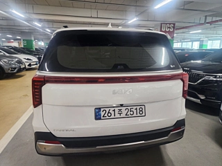 KIA CARNIVAL 2024