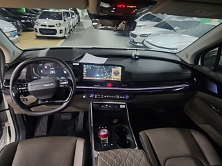KIA CARNIVAL 2024