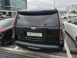 CADILLAC ESCALADE 2018
