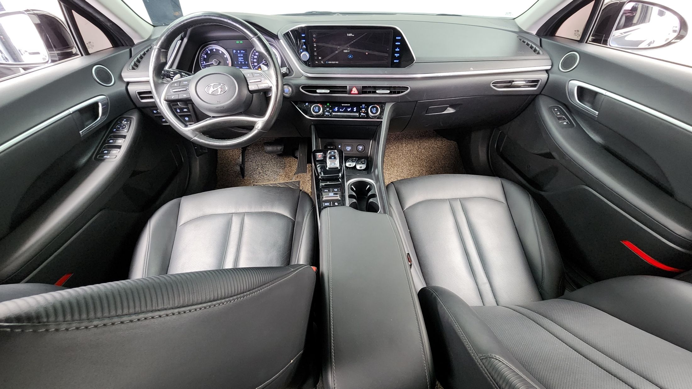 HYUNDAI SONATA DN8 2019