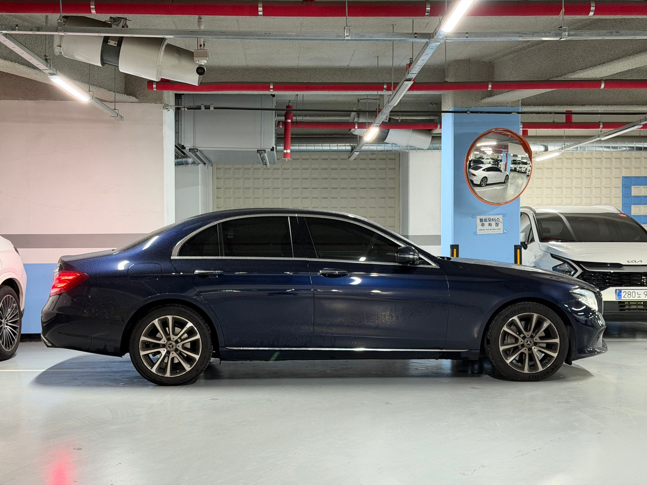 MERCEDES BENZ E-CLASS W213 2019