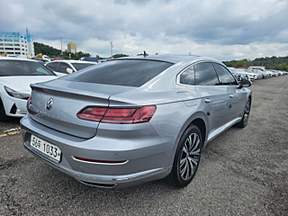 VOLKSWAGEN ARTEON 2019