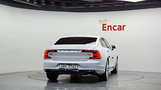 VOLVO S90 2019