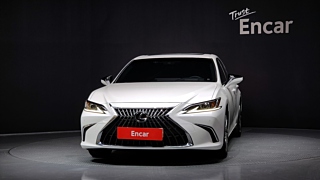 LEXUS ES300H 2023
