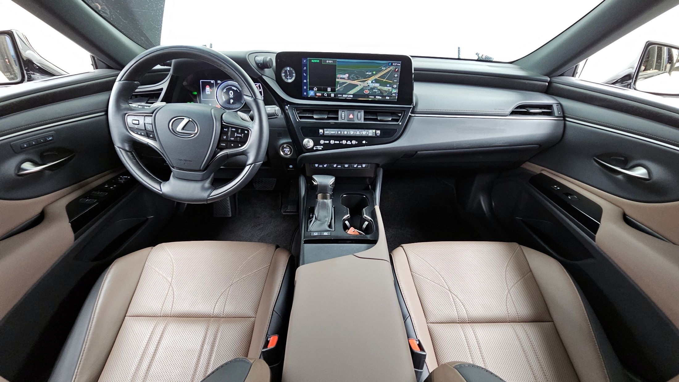 LEXUS ES300H 2023