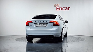 VOLVO S60 2017