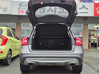 MERCEDES BENZ GLA-CLASS X156 2016