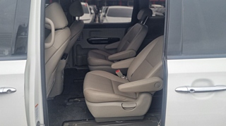 KIA CARNIVAL 2018