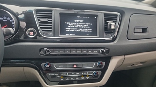 KIA CARNIVAL 2018