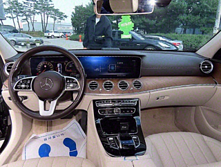 MERCEDES BENZ E-CLASS W213 2020
