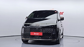 HYUNDAI STARIA 2023