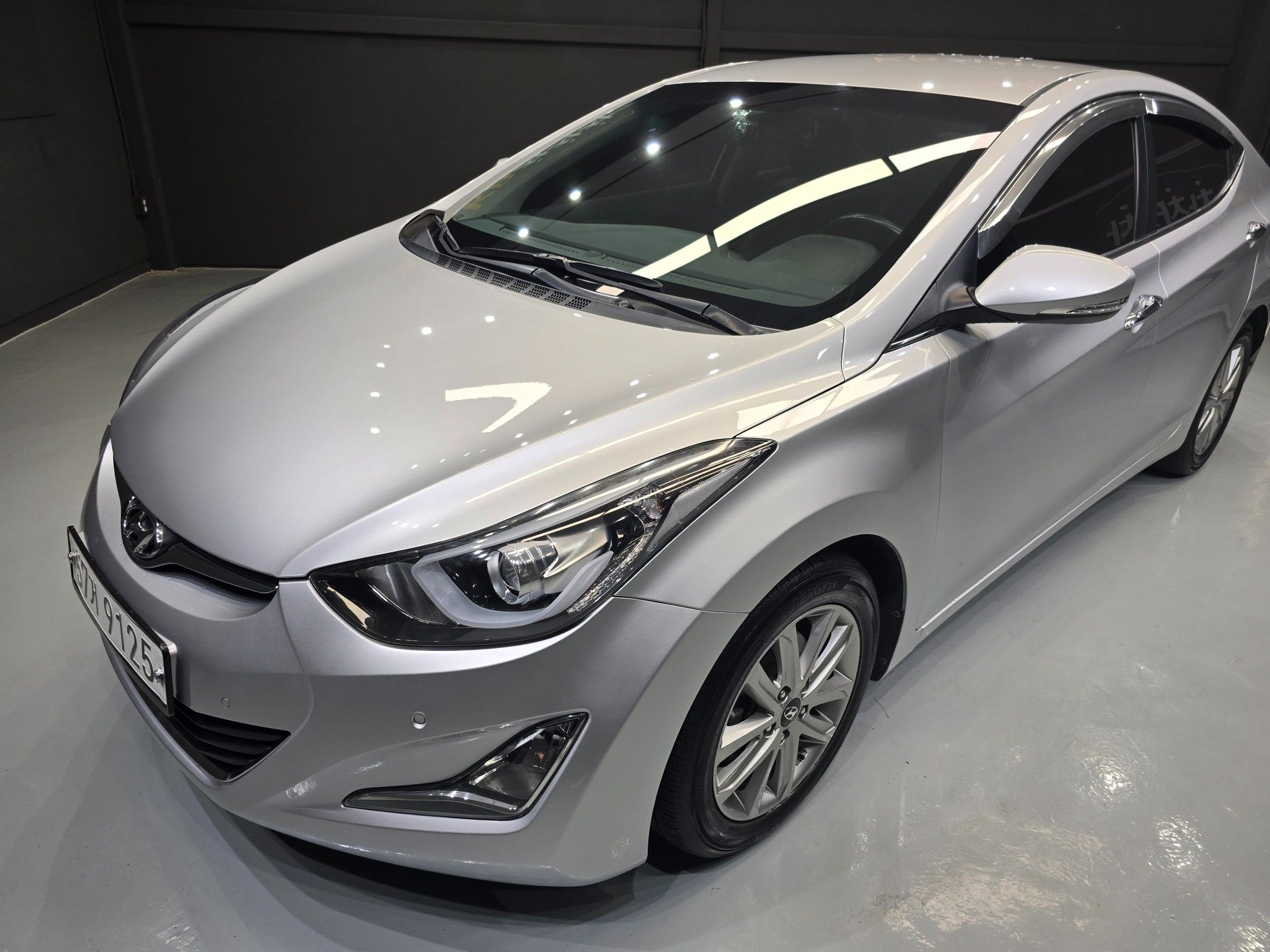 HYUNDAI AVANTE 2015