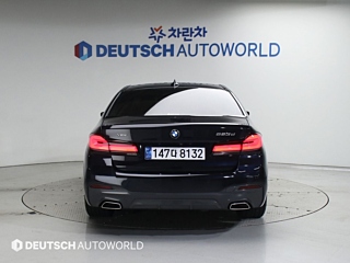BMW 5-SERIES G30 2020