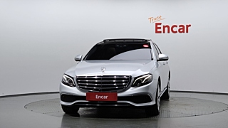 MERCEDES BENZ E-CLASS W213 2017