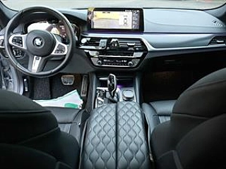 BMW 5-SERIES G30 2023