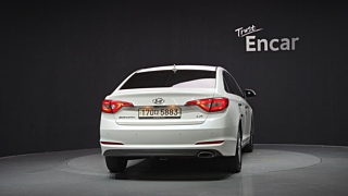 HYUNDAI SONATA LF 2016