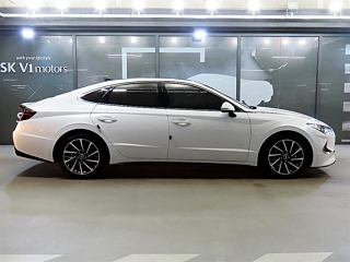 HYUNDAI SONATA DN8 2021