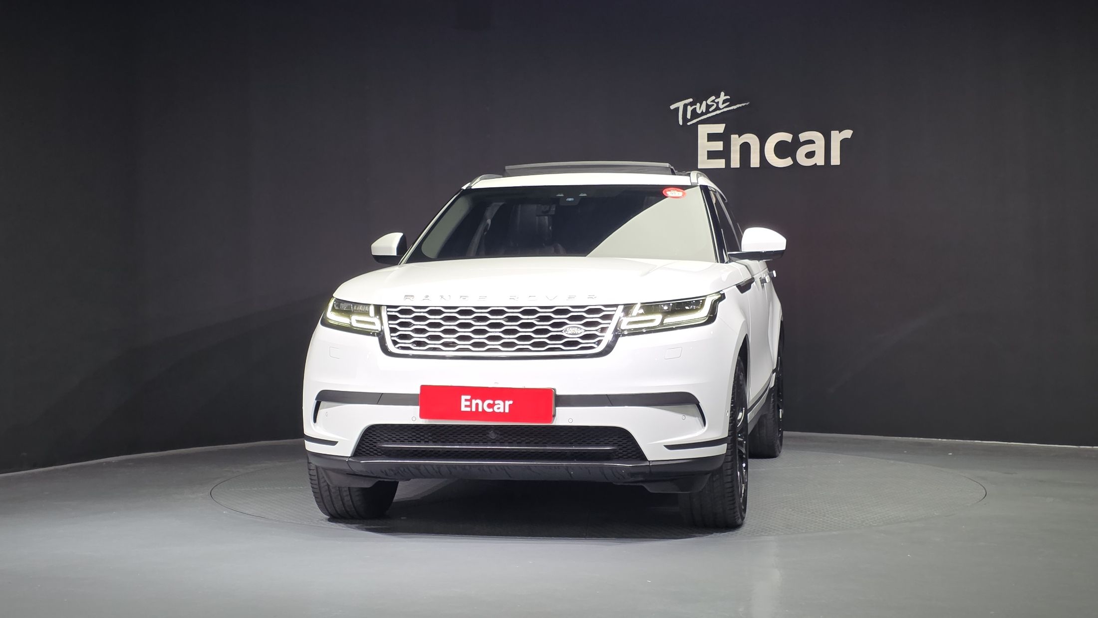 LAND ROVER RANGE ROVER VELAR 2019