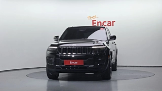 JEEP GRAND CHEROKEE WL 2023