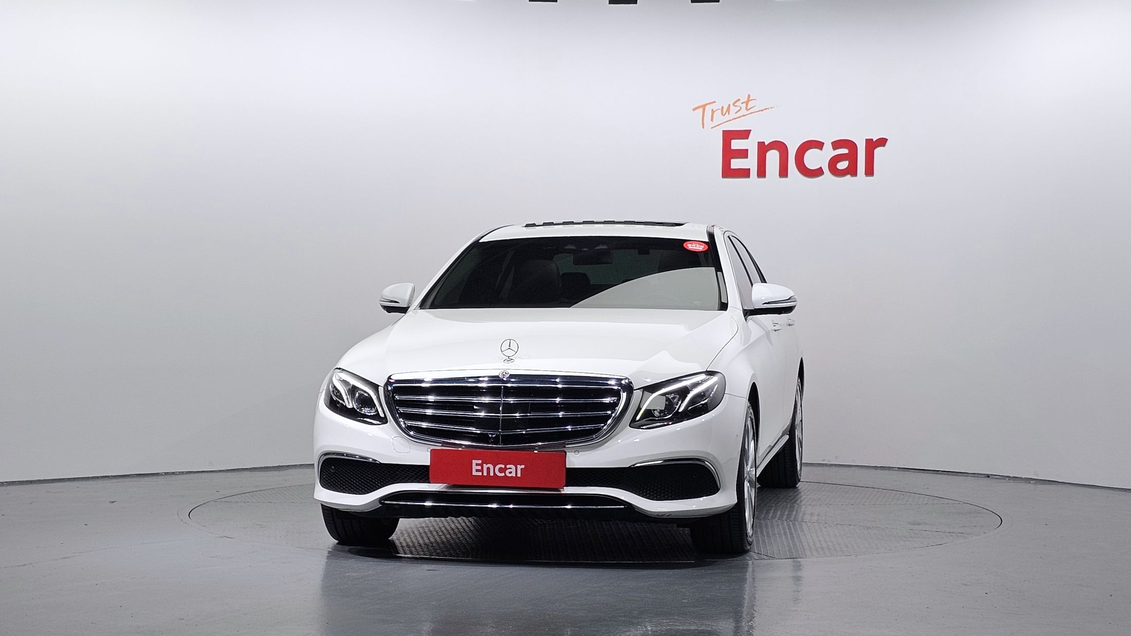 MERCEDES BENZ E-CLASS W213 2020